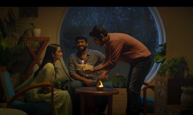 Why You Should Watch Aval Peyar Rajni