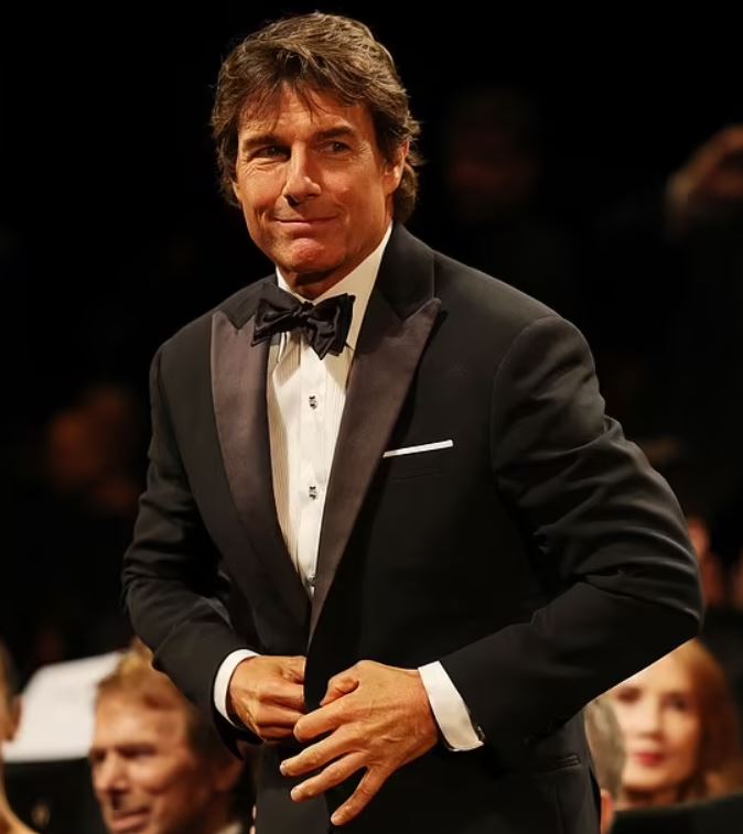 A photo of Tom Cruise