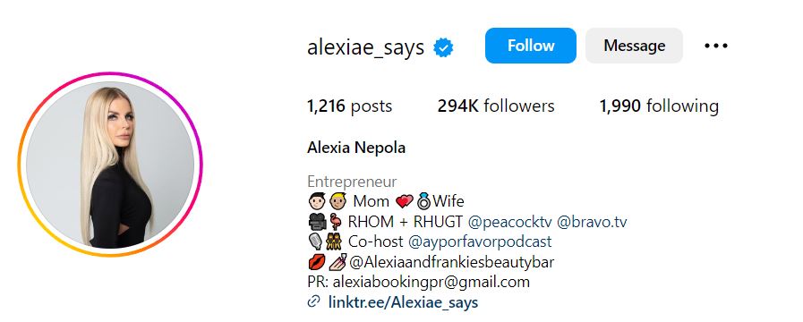 Alexia Nepola's Instagram account