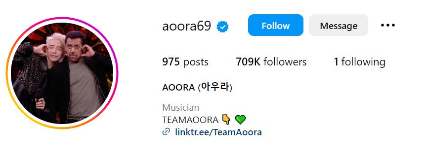 Aoora's Instagram account
