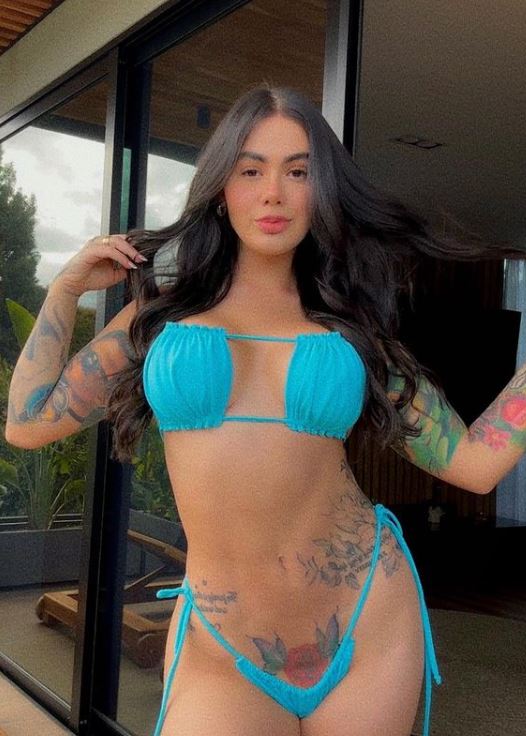 Cintia Cossio biography