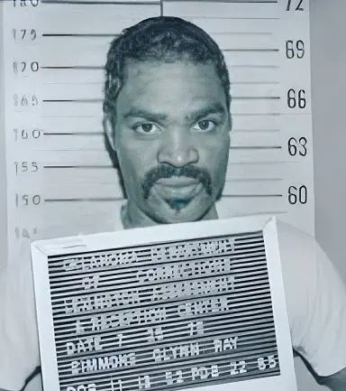 Glynn Simmons old picture