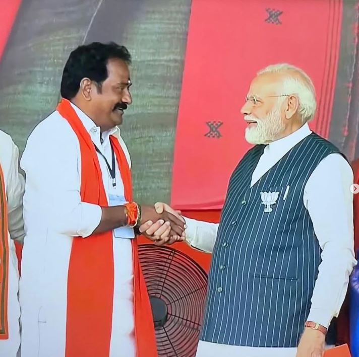 Katipally Venkata Ramana Reddy with PM Narendra Modi