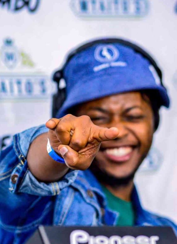 Kelvin Momo is a DJ