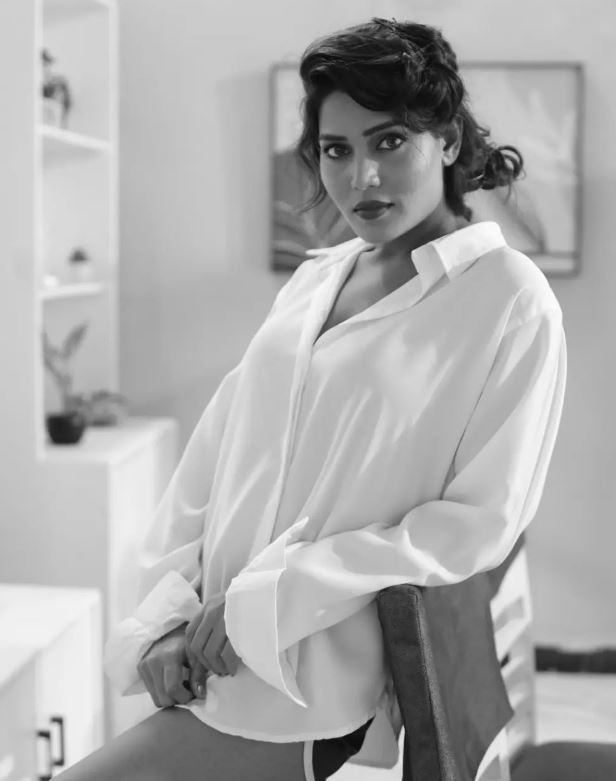Komal Ruthala modeling career