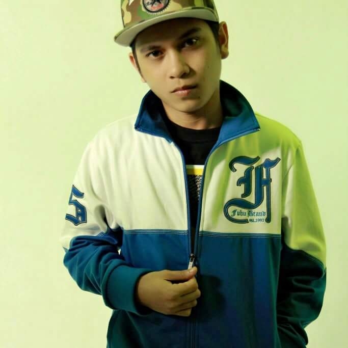 M Zhayt old picture