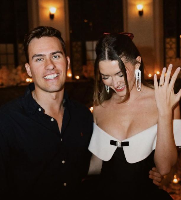 Madeleine White got engaged to Andrew Fedyk