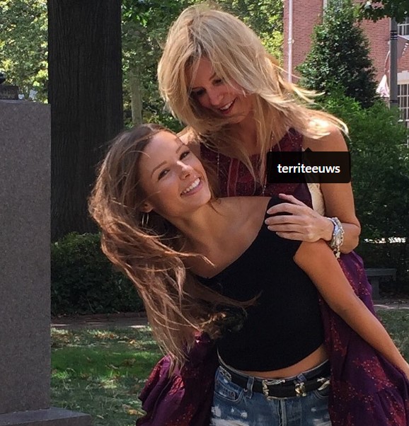 Madi Teeuws with her mother