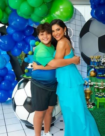 Mileide Mihaile with her brother