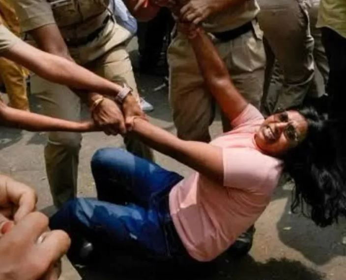 Neelam Azad protest