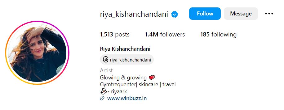 Riya Kishanchandani's Instagram account
