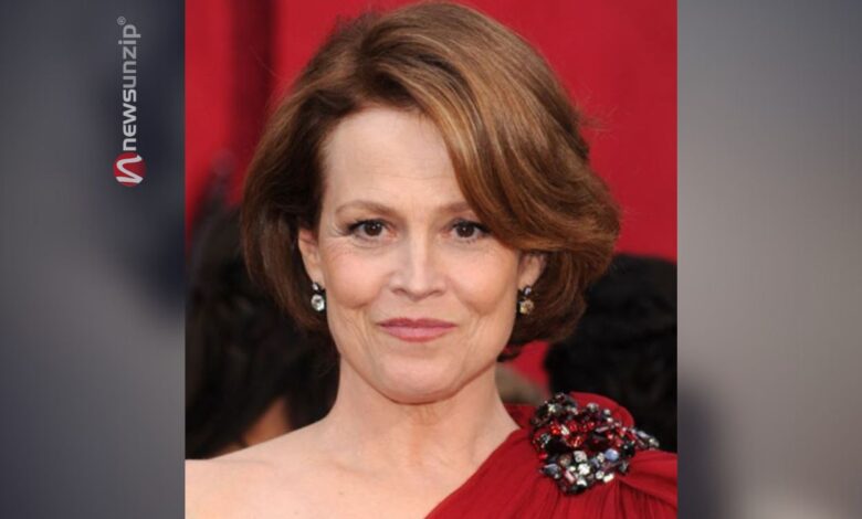 Sigourney Weaver