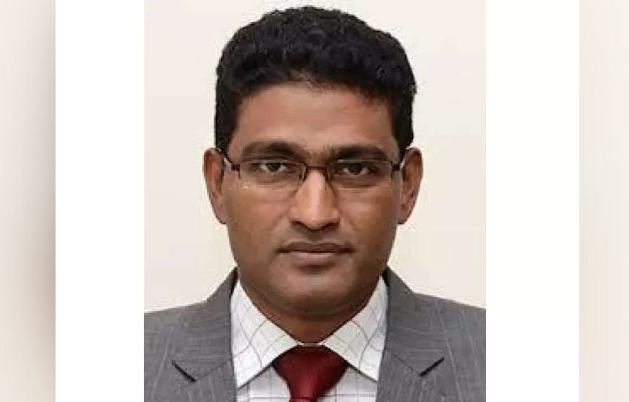 T Ravikanth (IAS) Biography, Wiki, Age, Wife, Family, Caste, Education ...