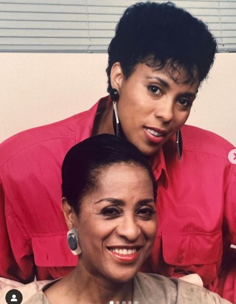 Angela Elayne Gibbs with her mother