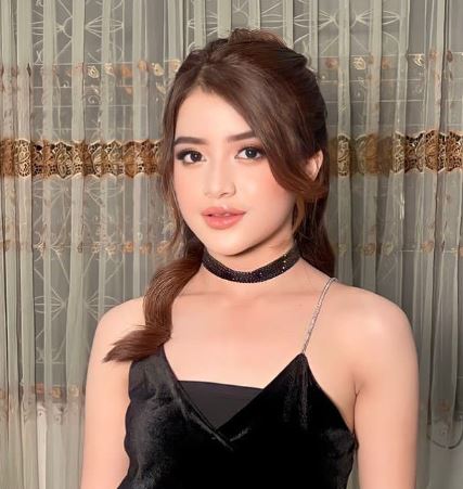 Annisa Kaila age