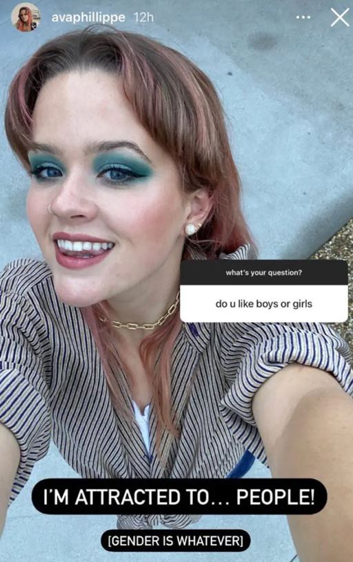 Ava Elizabeth Phillippe's personal life