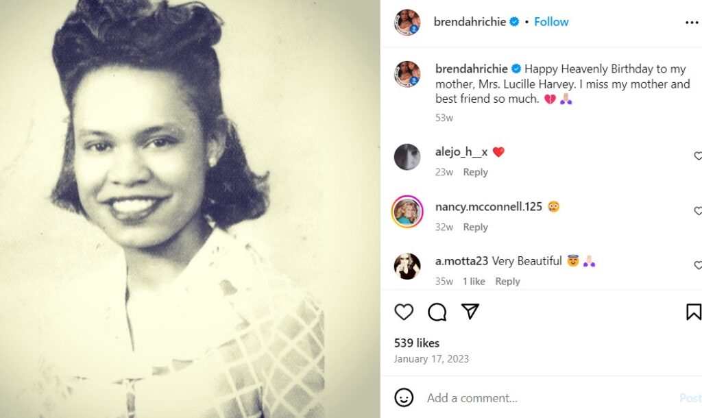 Brenda Harvey-Richie mother