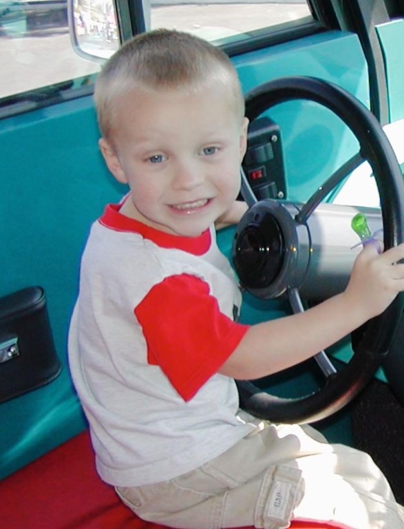 Childhood photo of Johnnie Guilbert