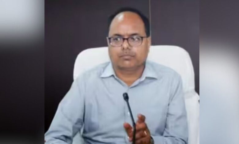 Dr Chandrashekhar Singh