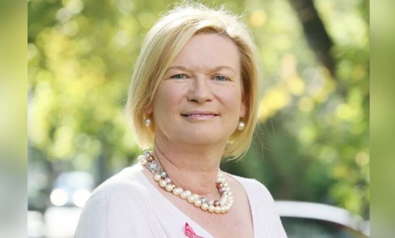 Eileen Dunne