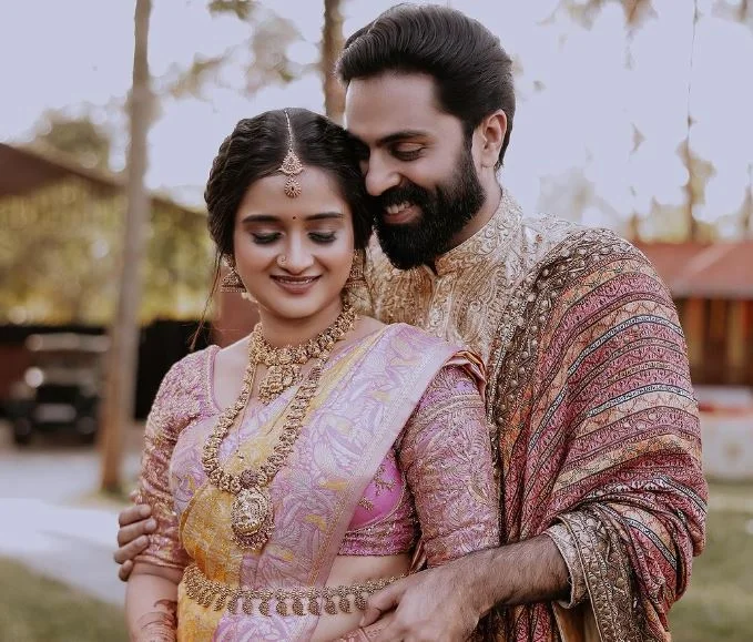 Gopika Anil with her husband