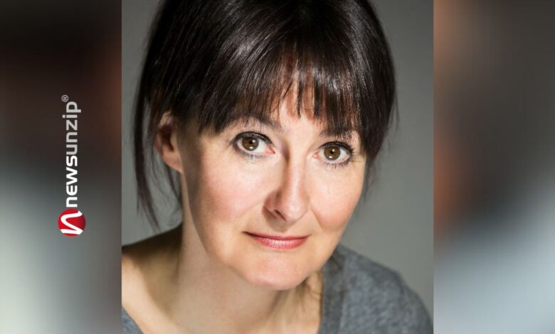 Hilary Lyon