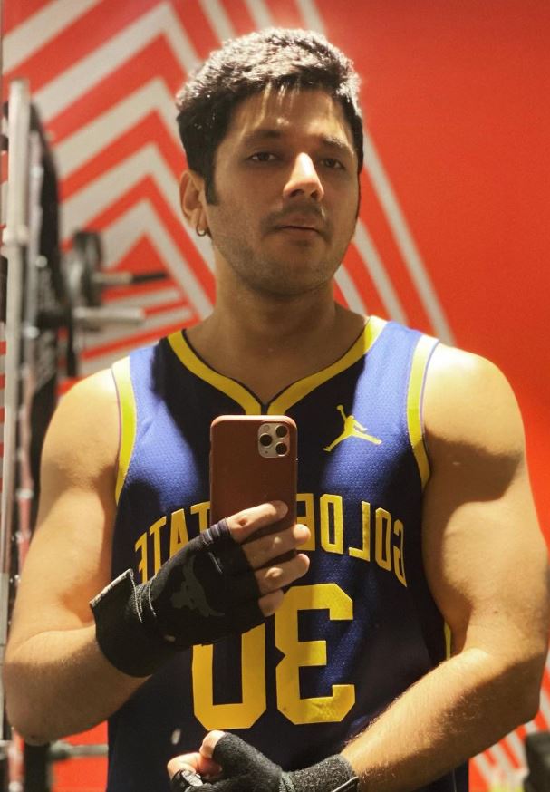 Karan Sharma bio