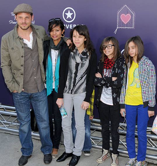 Keisha Chambers with wife and kids