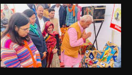 Madan Dilawar With Family