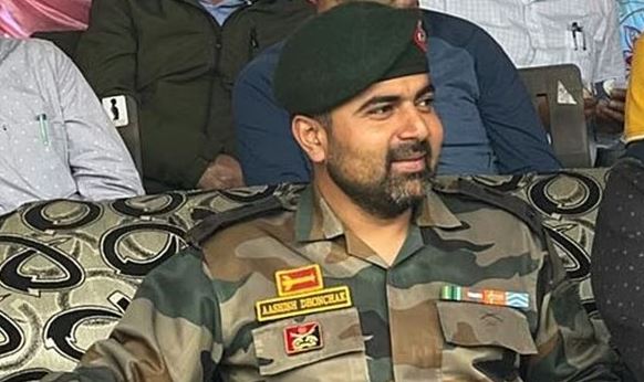 Major Ashish Dhonchak age