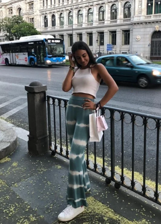 Maria Gonzalez Gimenez height
