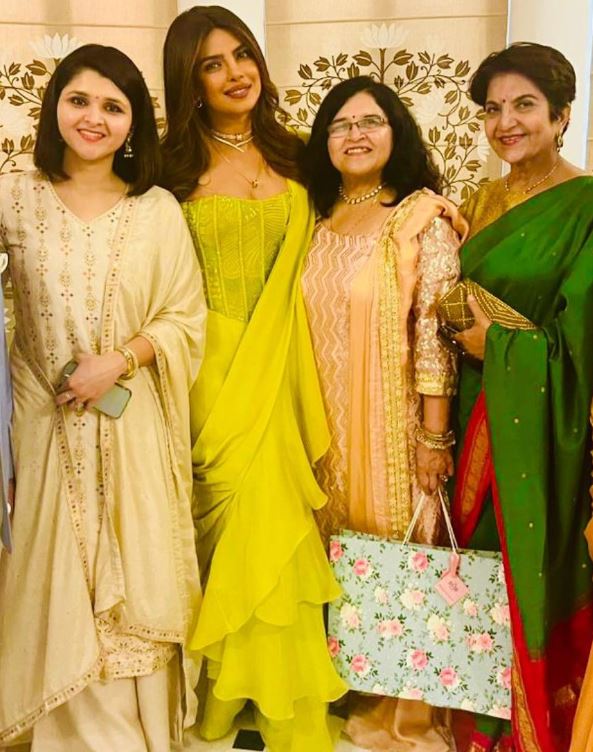 Mitali Handa with her family