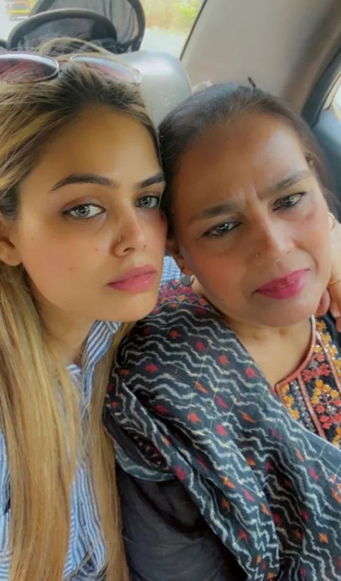 Nazia Elahi Khan and her mother