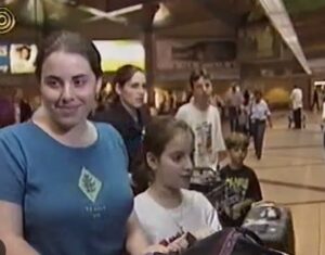 Noa Rothman Young Noa Netanyahu-Roth: Who Is Benjamin Netanyahu's Daughter? Wiki, Age ...