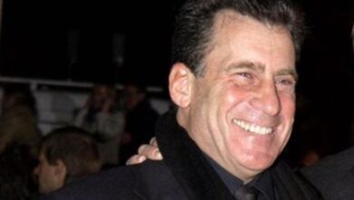 Paul Michael Glaser Illness, Death, What Happened To Him Wife, Daughter, Family, Net Worth