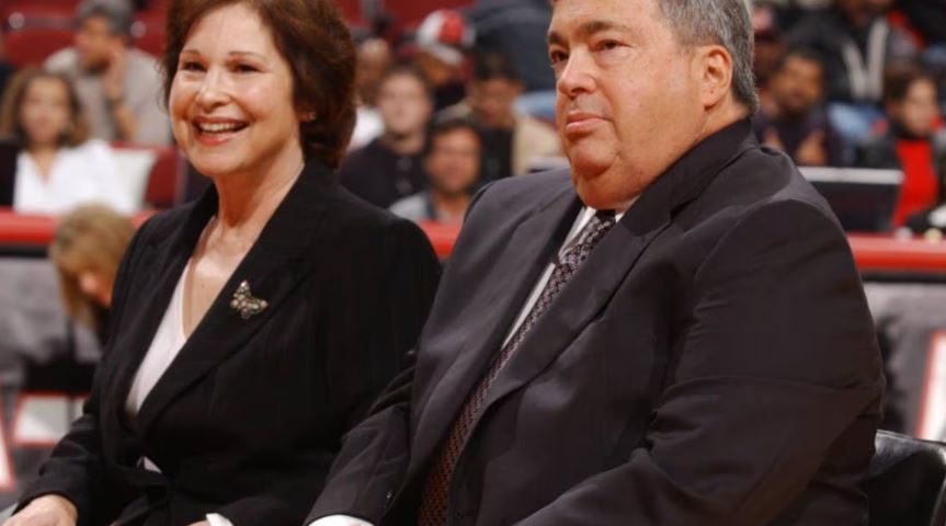 Thelma Krause with her husband Jerry Krause