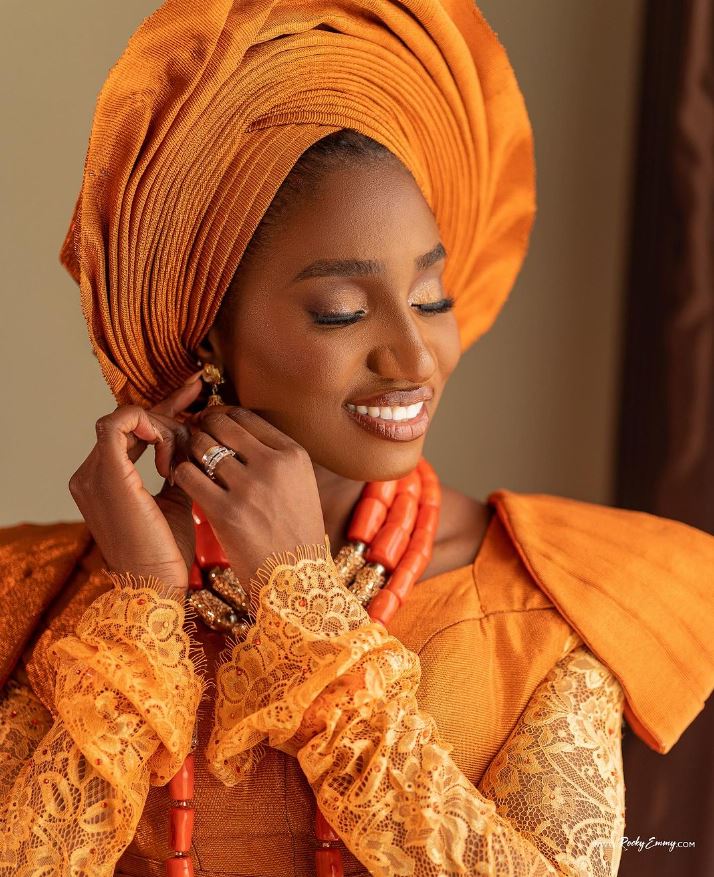 Tiwi Otedola wiki