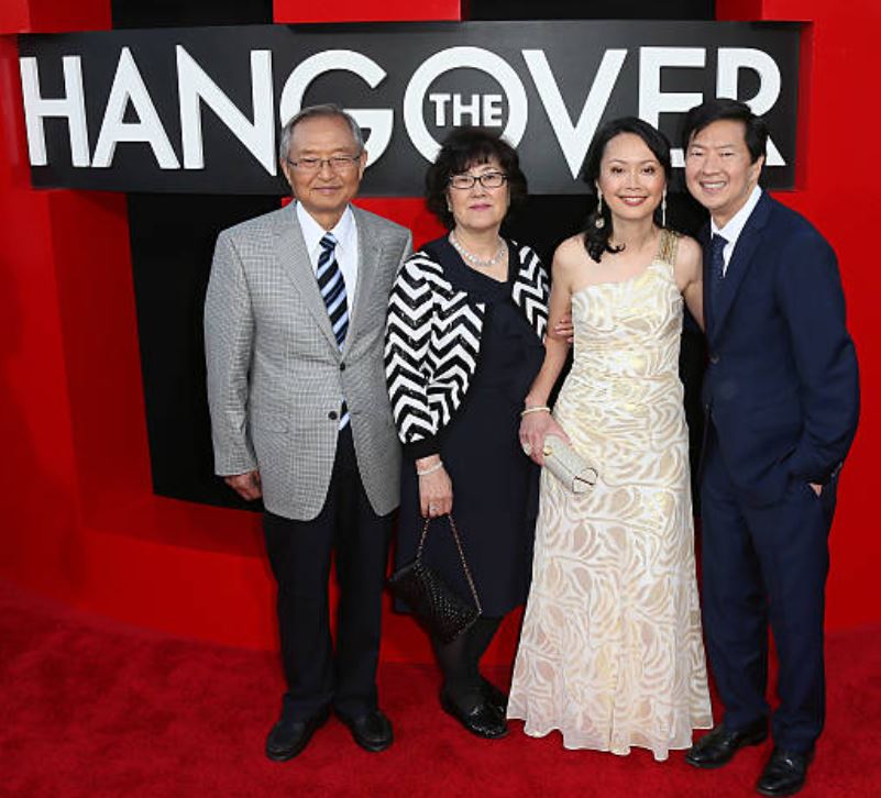 Tran Jeong with her family