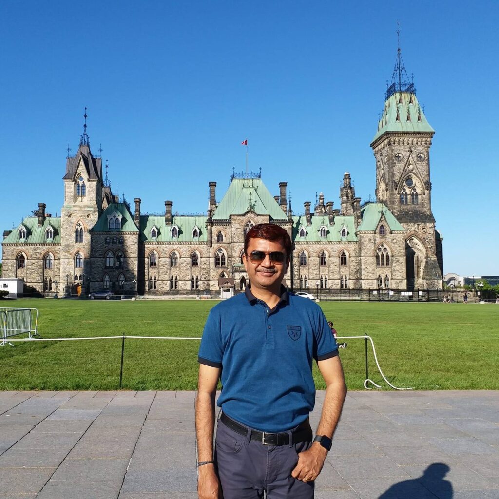 sandeep poundrik career