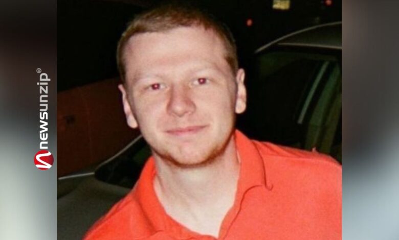 Aaron Bushnell bio