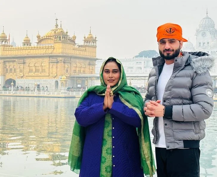 Afsana Khan with her husband