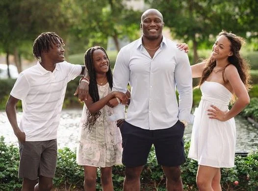 Bobby Lashley wife and kids