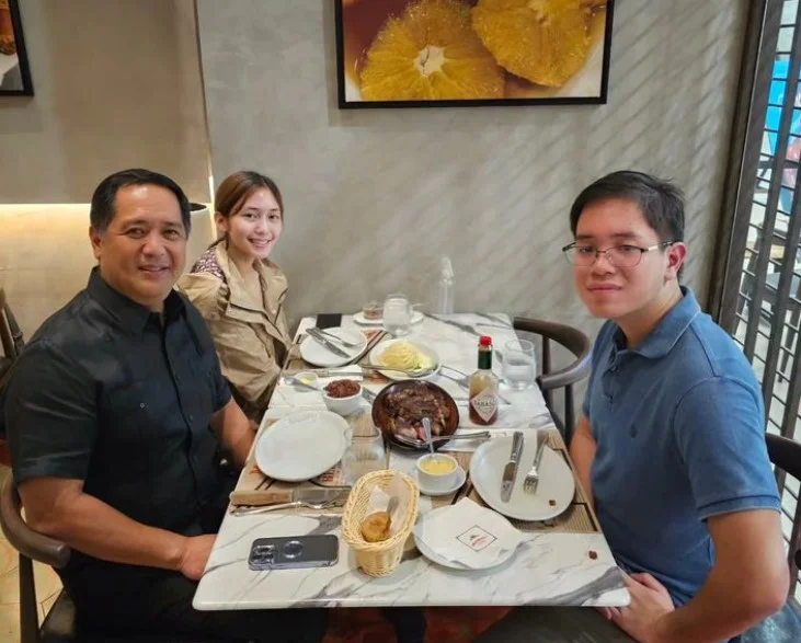 Bong Suntay with his kids