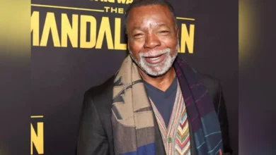 Carl Weathers