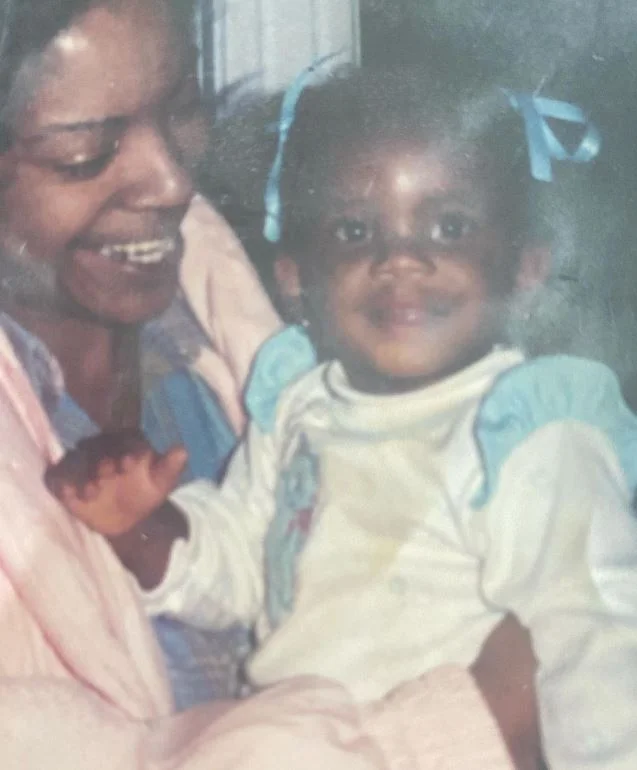 Childhood photo of Hydeia Broadbent