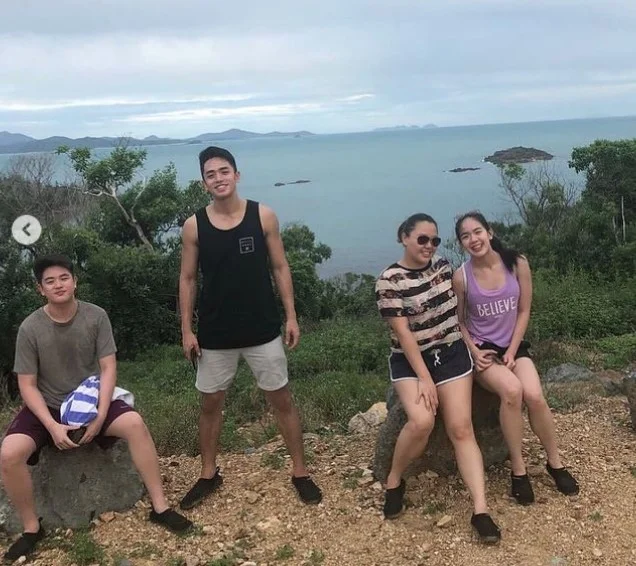 David Licauco with his siblings