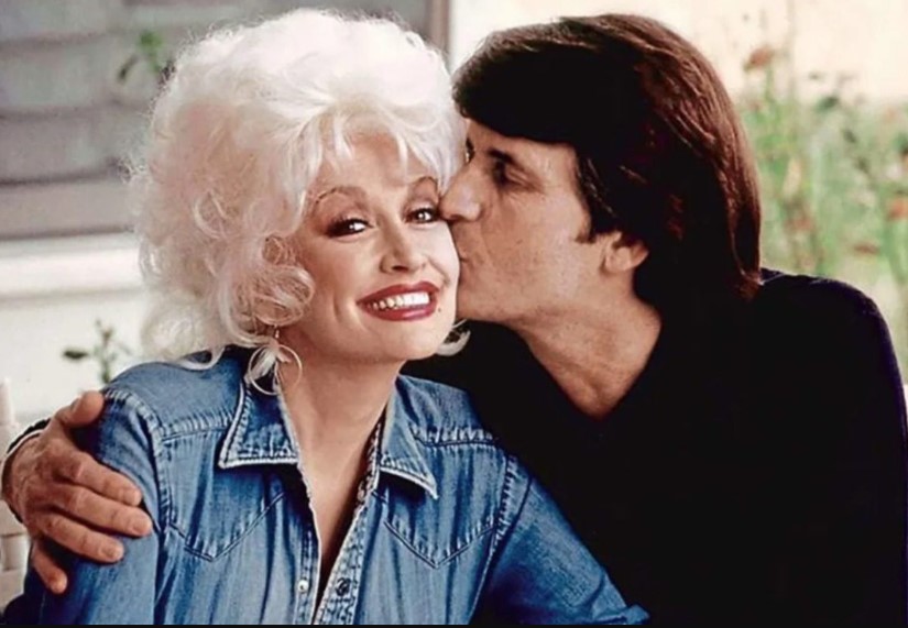 Dolly Parton with her husband
