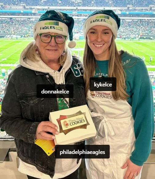 Donna Kelce with her daughter