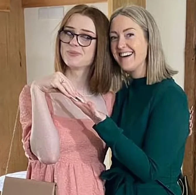 Esther Ghey with her daughter Brianna Ghey