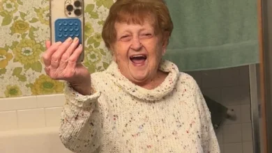 Is Grandma Droniak Dead